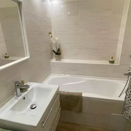 Apartament Buda Garden *